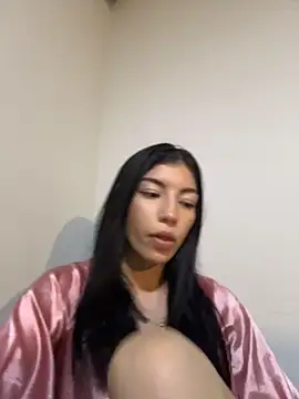 Maddison_Foxxx - Show your tits and play with them 🍒