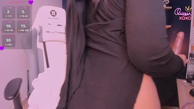 Hana_falak - Write your name on boobs