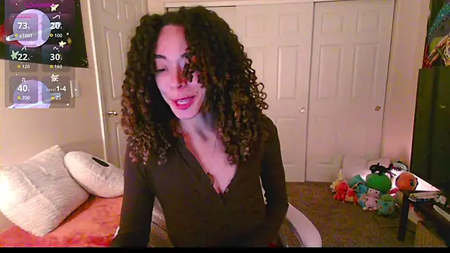 Gunzinrose - boobies out, up close