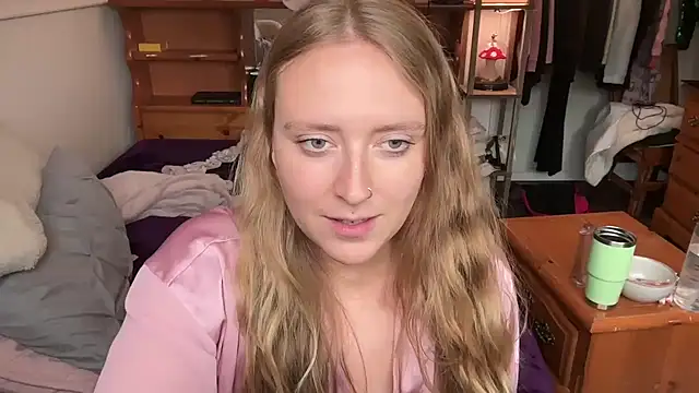 Pattyworld69 - buttplug + twerk