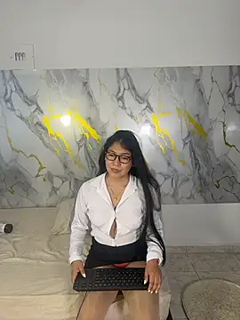 Leandra_jhonson - camel toe