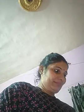 Karishma_bhabi02 - My modal saport please 💔💔💔💔💔