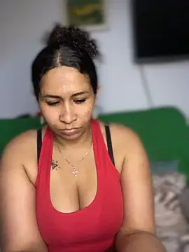 Carola-Ross - Flash AAs 🍑