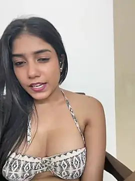 Sweety_verma - Oil on boobs
