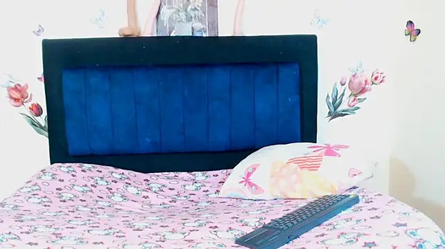ANDRYXS100 - DESNUDO EROTICO CON BAÑO EN ESPUMA Y...