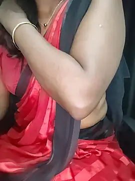 Tamilmallu-duskygirl03 - Panty & Bra with 5 mits show