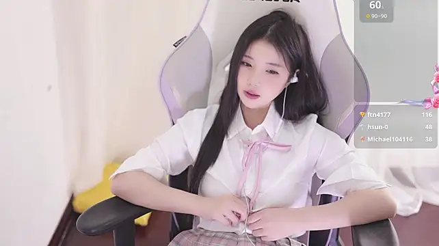 Kitty_baby77 - 完成任务 无内M腿5分钟 最后一个完成控制小粉5分钟