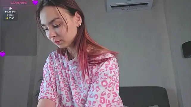 SaraiMagar - Tugging and pinching in the nipples