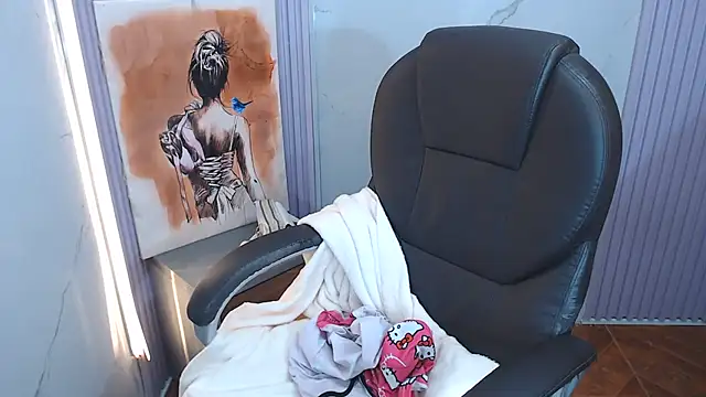 Amy_storm19 - show tits