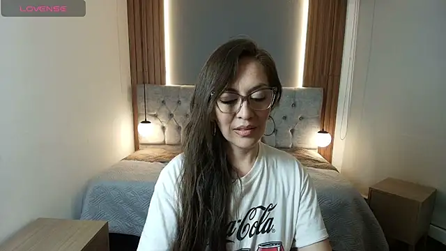 VictoriaLuxee_ - Deep finger stimulation + spit pussy hot