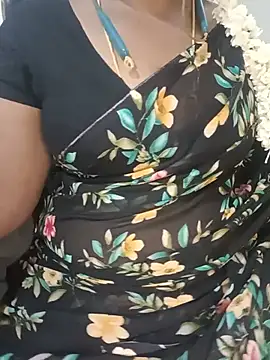 Tamil-hotwife - Ass show 💦💦🫦🔥🔥