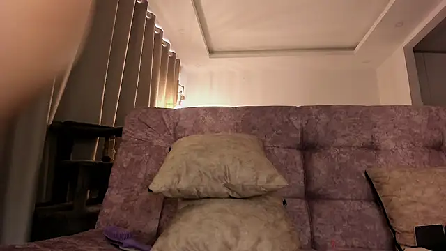 Mabel_candy - my squirt in your face
