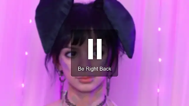 TwiggyStar - put glitter on my ass