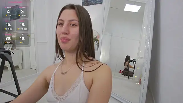 Viktory_vanity - TOWEL SHOW (DANCE NAKED IN TOWEL ONLY)
