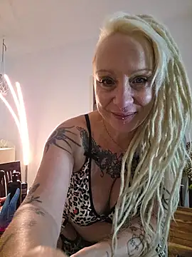 JaninaSecrets_ - Short BJ +lt 3 vids