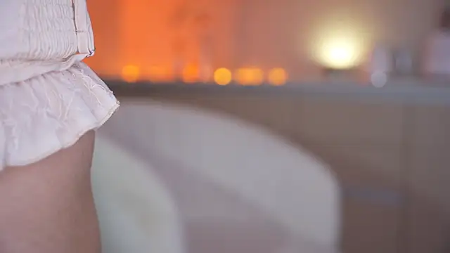 CatchMe1 - flash tits pussy