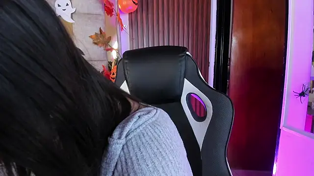 Ashlye_777 - show boobs + spank my ass x5
