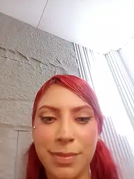 GiaRedd - Ride dildo +cum
