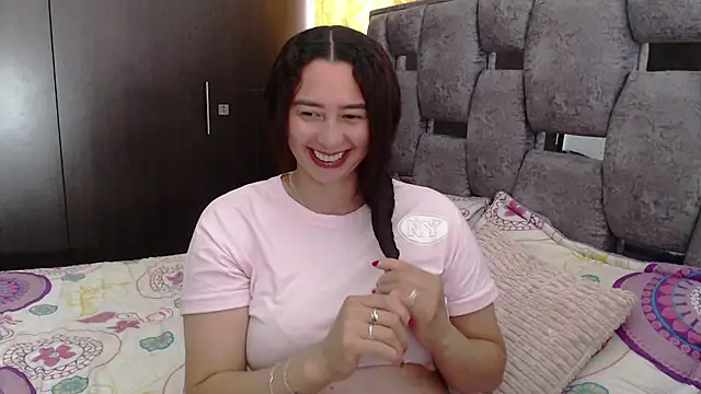 Sara_hott_1 - show squirt
