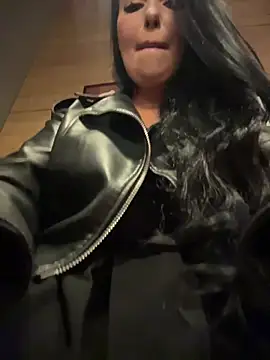 Tisha_Busty - SQUIRT video for last tipper