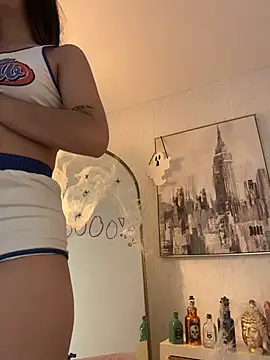 HoneyMollyX - MISSIONARY FUCK + SPIT BOOBS