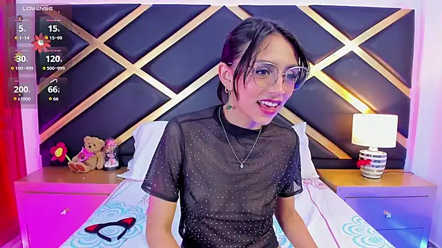 MelodySkylar - Oil Ass Spank