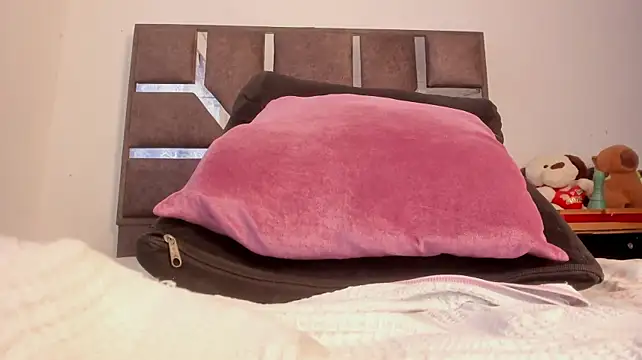 MonicaSchtwarz - open pussy