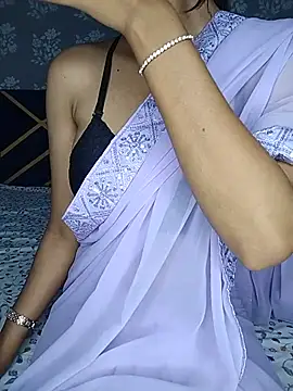 Alexajuju - Pillow Ride in Bikini 👙 3 minutes lc 💥