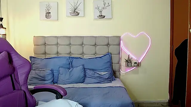 _naomi_s - spank ass x 10
