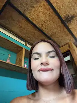 Irina_Velvett - Open ass in públic 😈🥴