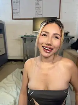 Aby_breslin - 💘 Boobjob with dildo between tits