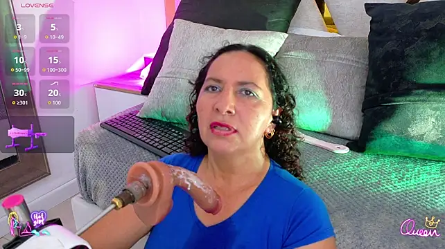 Luna_Naughty1 - fill my mouth with milk