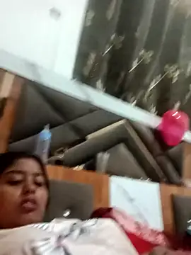 Queen-punjabi - PUBLIC SEX