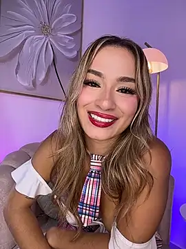 AmyRusso__ - Hi sexy😍