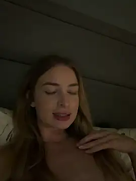 EvieEvans - Last tipper 30mins Ikea stranger porn