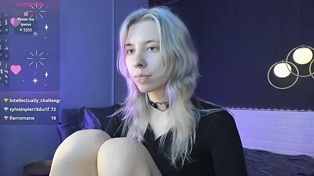 Camilla_Evers - show feet