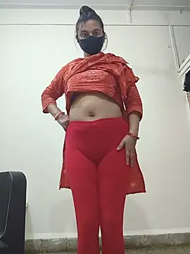 SpasyQueen69 - Sit in bra_2 min