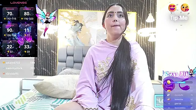 Taahiira - Full nude & rub pussy