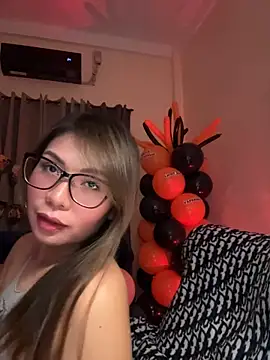 XPinaySarapX - 44Tokens : TICKET SHOW on Sunday @ 11PM