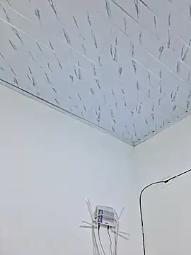 -VICKKY - dildo in ass