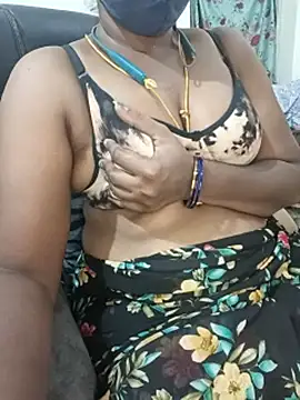 Tamil-hotwife - Ass show 💦💦🫦🔥🔥