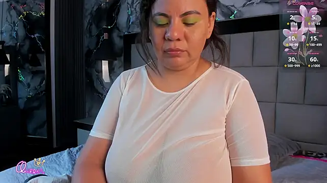 Miah_BigBoobs - Domi control for 5 minutes + Squirt