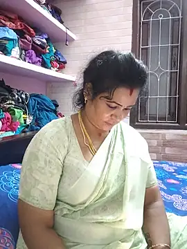 Tamilaruvi
