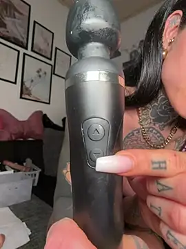 Fiona_inked - BOOBIS ANSPUCKEN