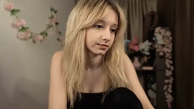 TaiteField - 💖flash my boobs + massage my tits💖
