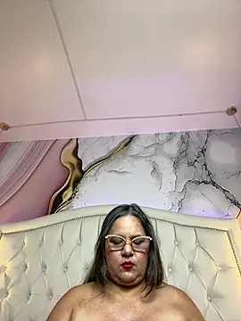 Lucy_Milf_474 - RIDE DILDO IN PUSSY SHOW ASS