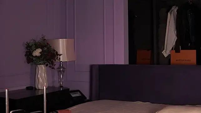 KathrynSin - Pussy play