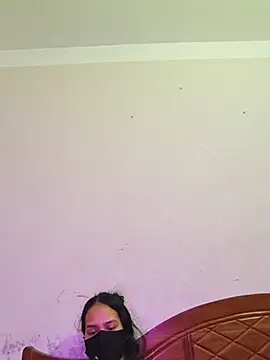 Night-Queen-2 - Suck niple