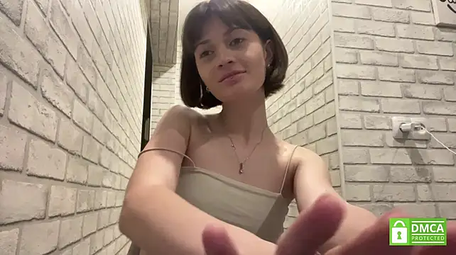 Milisooona - Tease my boobs under t-shirt🥰