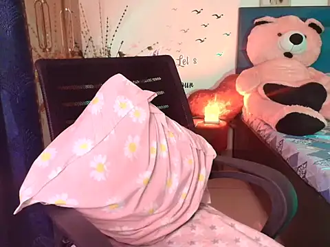 CUTE_princess_143 - OIL on My tits 🍒🤤